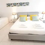 Doctor House - Policlinico Apartamento *