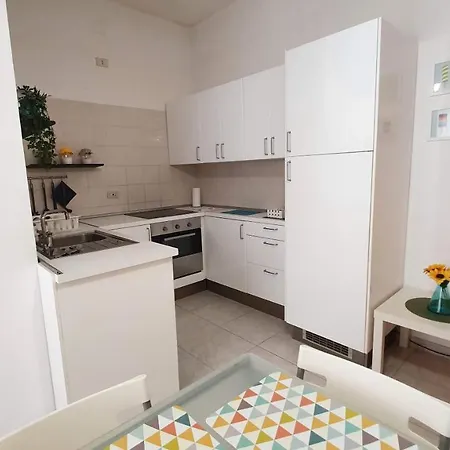 Doctor House - Policlinico Apartment Bari