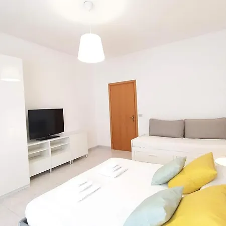 Doctor House - Policlinico Apartamento Bari